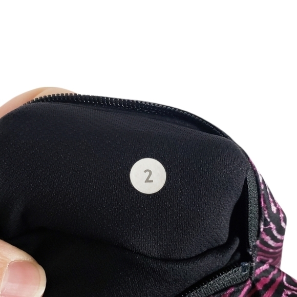 LULULEMON Pace Rival Crop leggings 2016 Seawheeze rare NWT - Picture 4 of 7